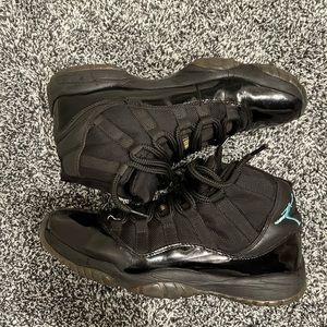 Jordan 11 Gamma Blue